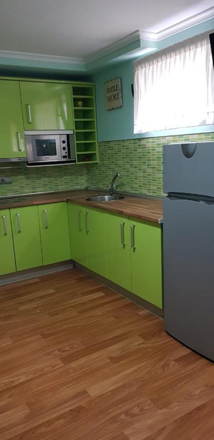 Apartamentos Maradentro Soto de la Marina Eksteriør bilde