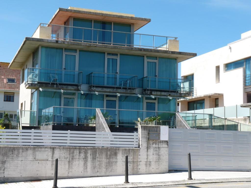 Apartamentos Maradentro Soto de la Marina Eksteriør bilde